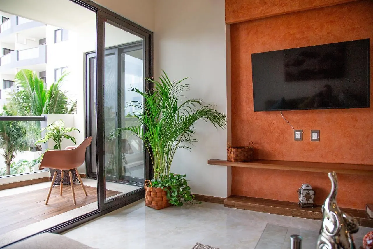 Tres Soles Apartments Cancun